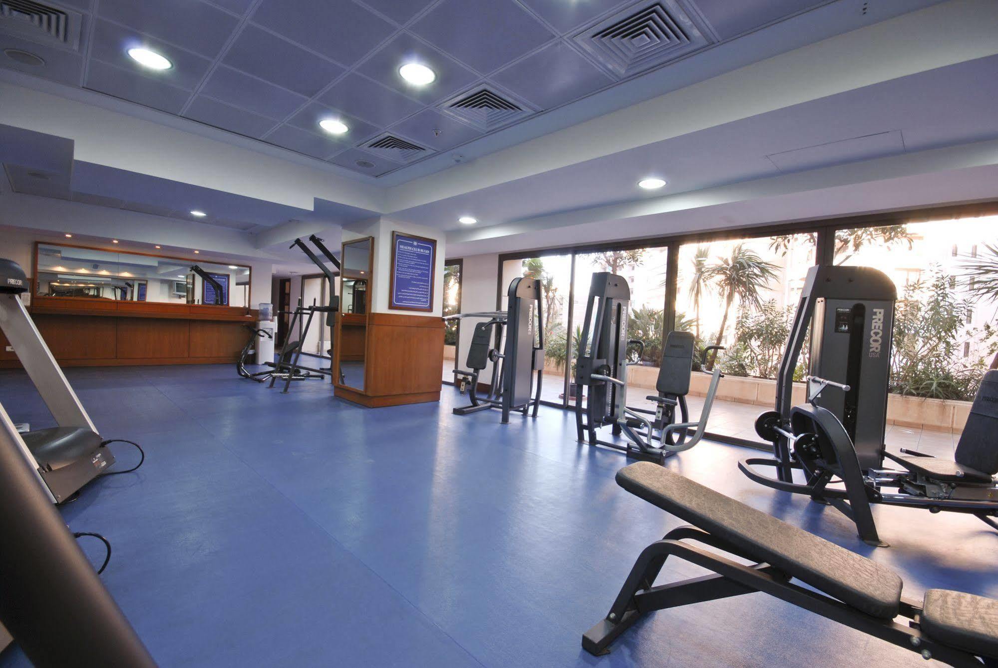 Ramada Plaza By Wyndham Beirut Raouche Hotel Екстериор снимка